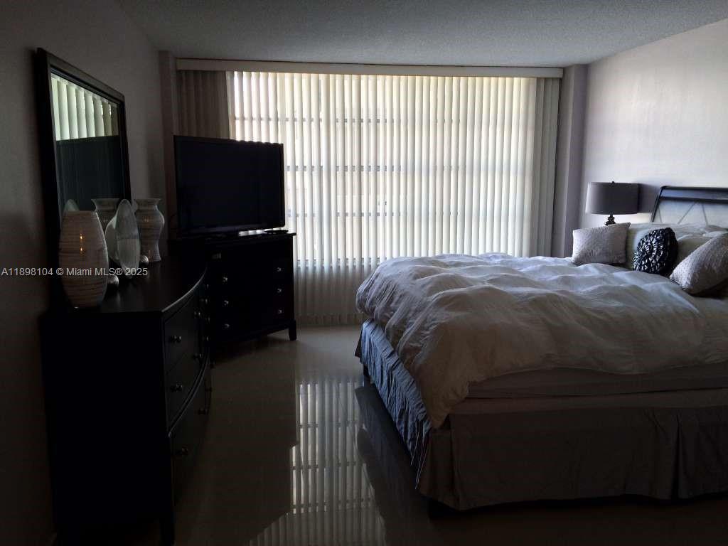 Photo of 3800 Ocean Dr  #301, Hollywood, Florida, 33019 -