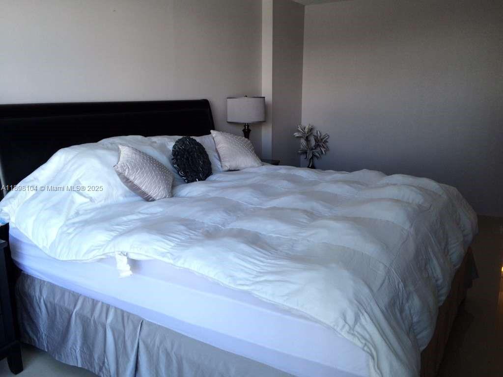 Photo of 3800 Ocean Dr  #301, Hollywood, Florida, 33019 -