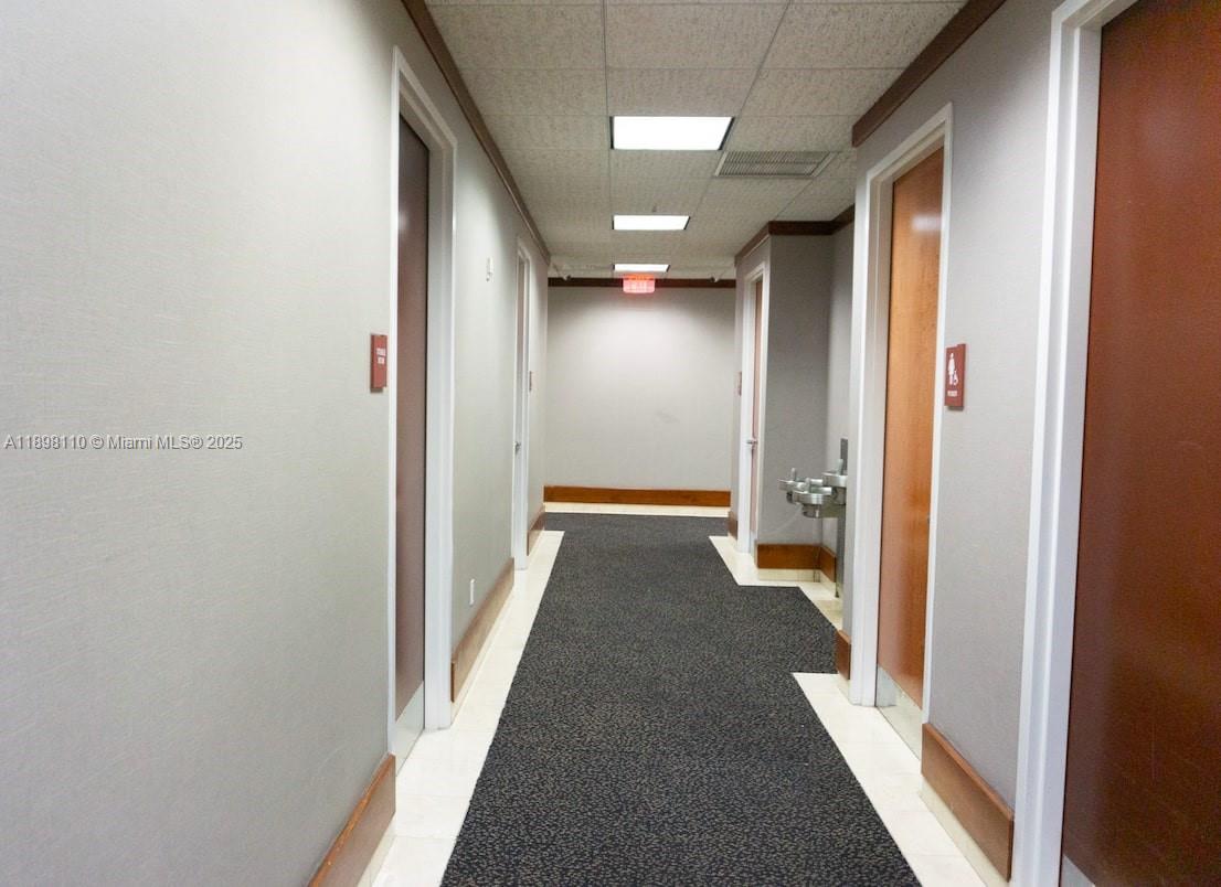 See details 201 / sq. ft. $ 2025-10-17 0 Photo