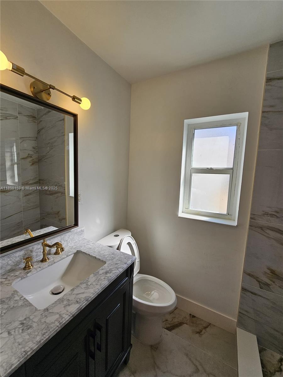   /   sq. ft. $ 2025-10-17 0 Photo