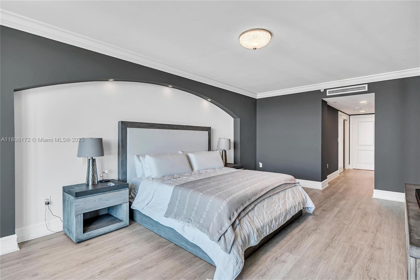 Photo of 20201 Country Club Dr  #1907, Aventura, Florida, 33180 -