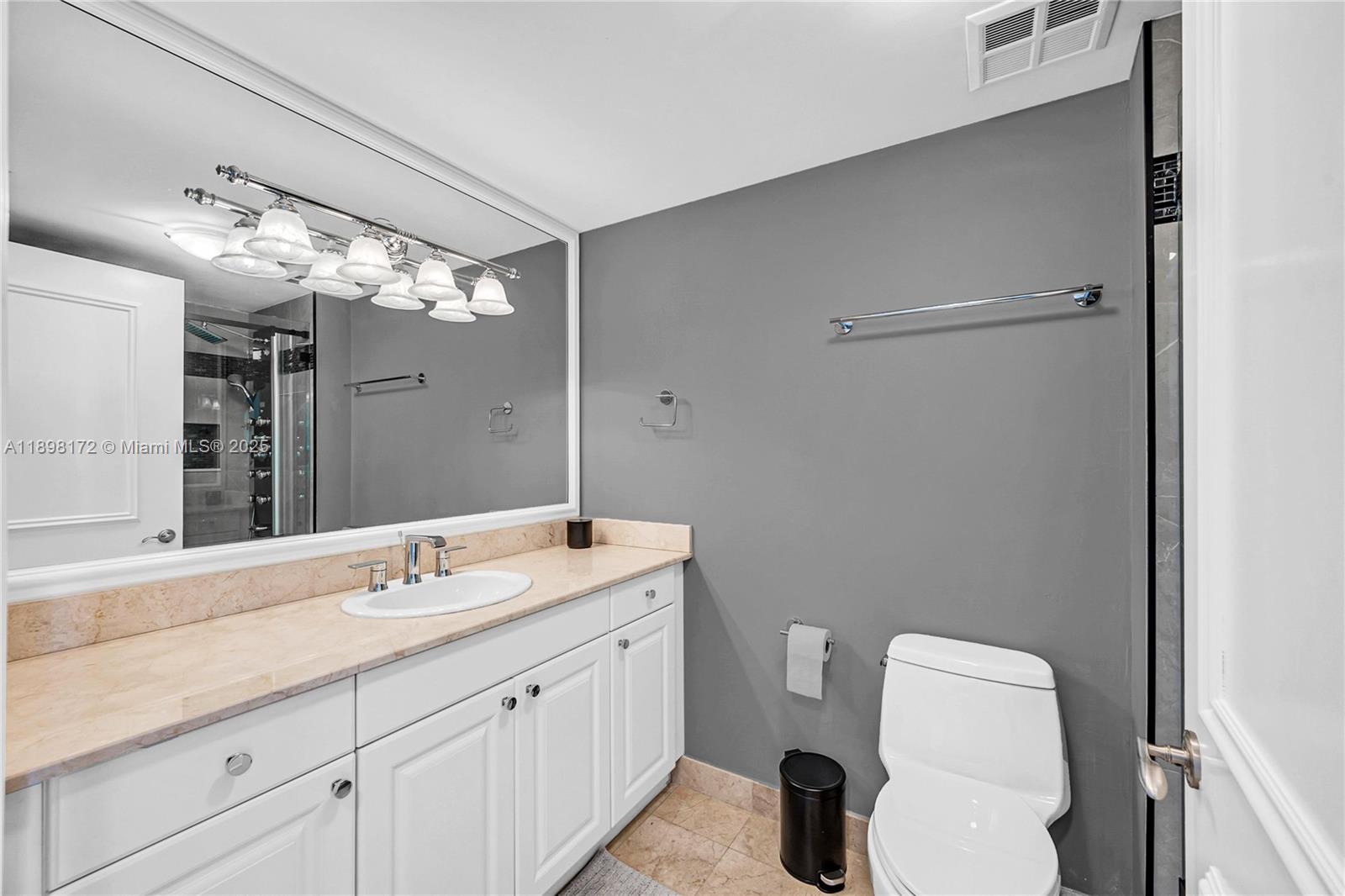 Photo of 20201 Country Club Dr  #1907, Aventura, Florida, 33180 -