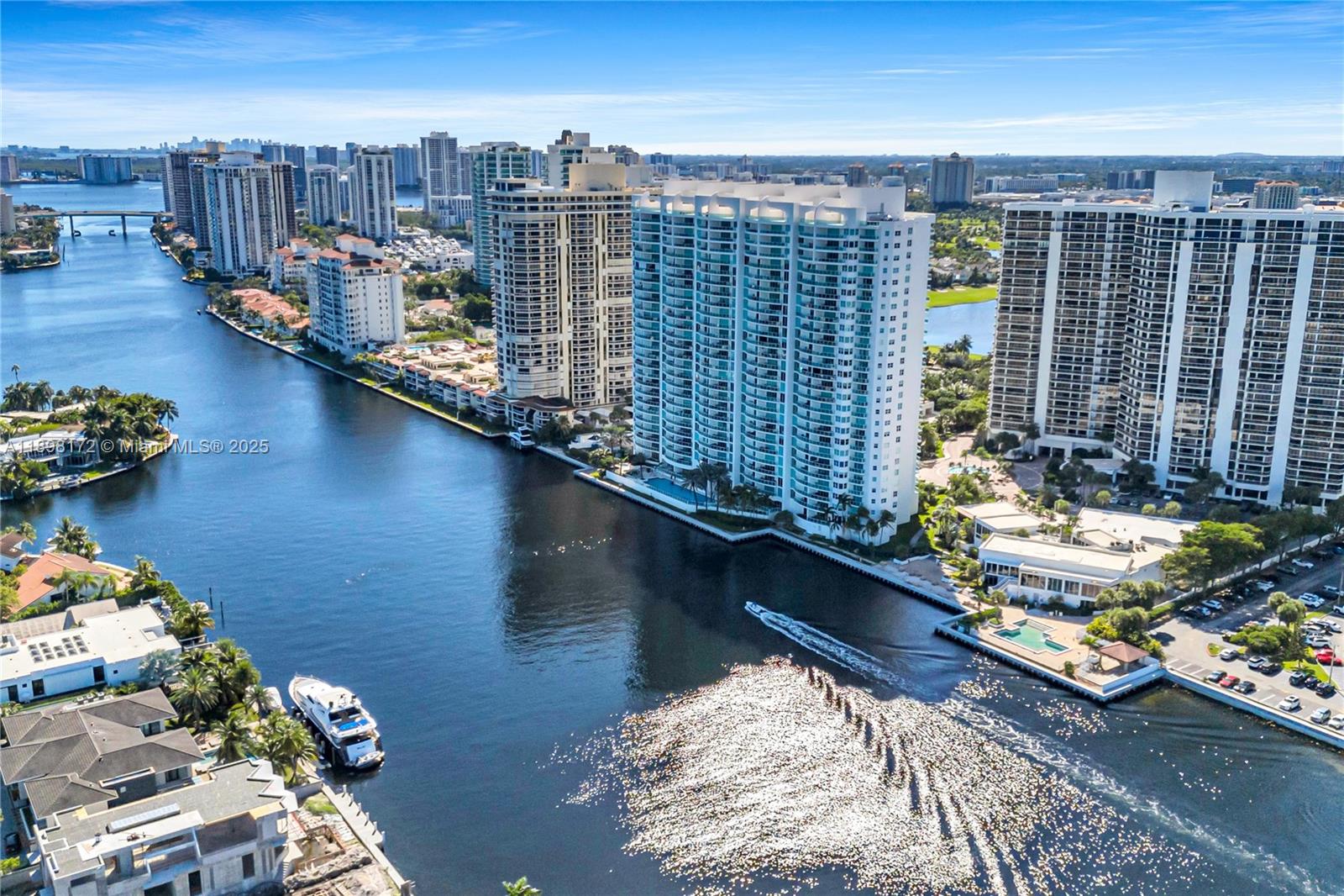 Photo of 20201 Country Club Dr  #1907, Aventura, Florida, 33180 -