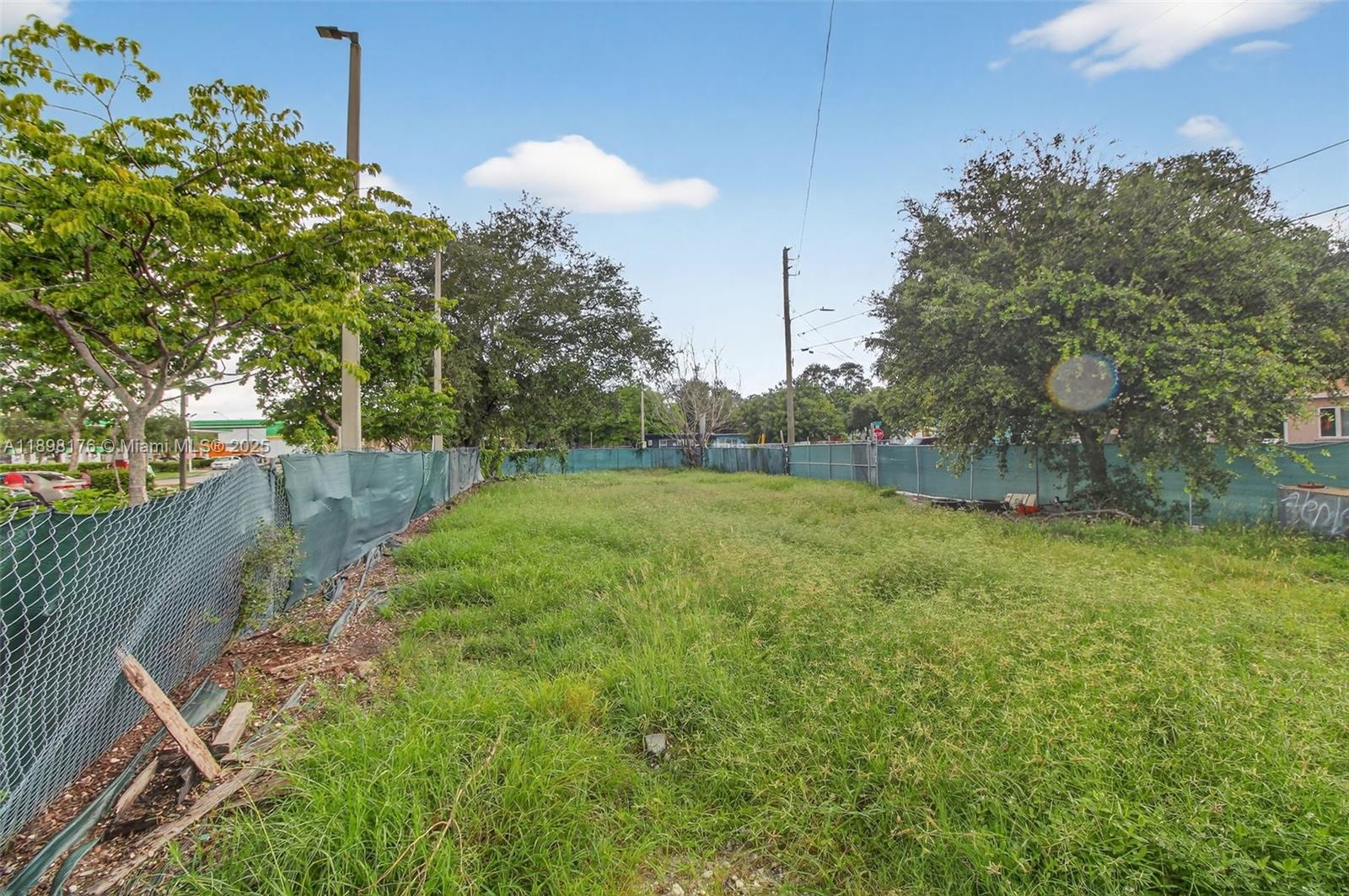 See details / sq. ft. $ 2025-10-17 0 Photo