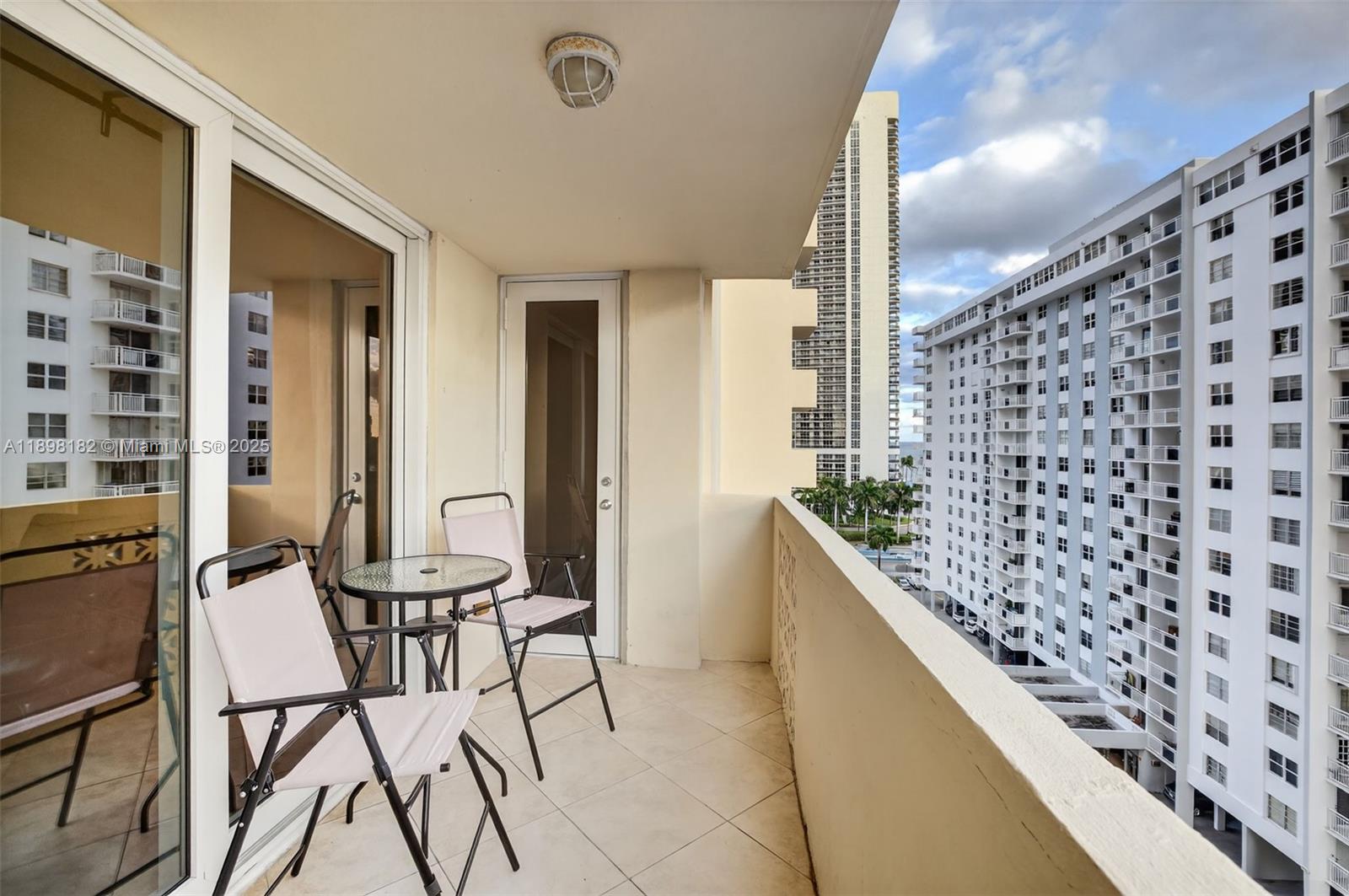 Photo of 1833 Ocean Dr  #1004, Hallandale Beach, Florida, 33009 - 