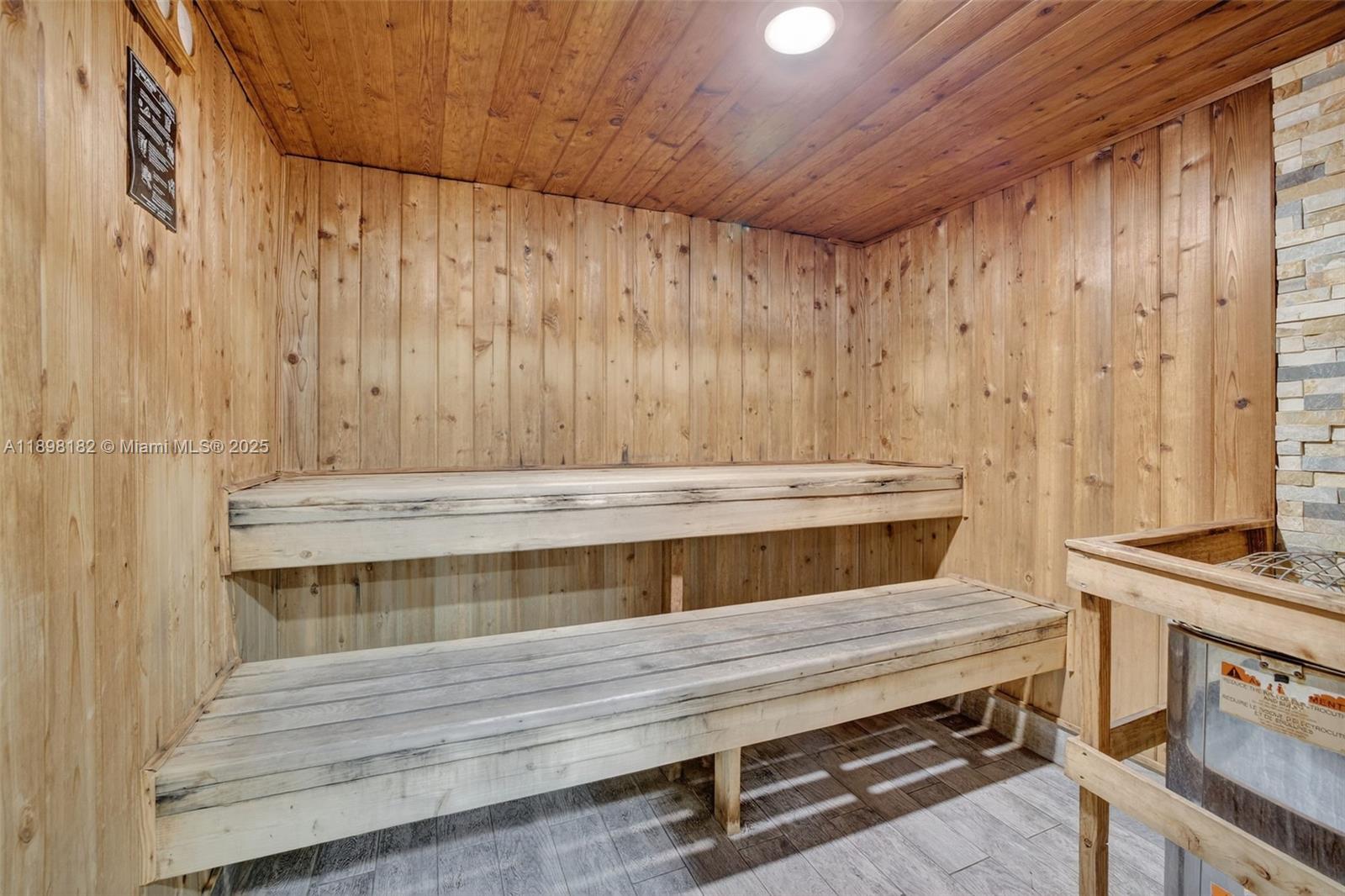 Photo of 1833 Ocean Dr  #1004, Hallandale Beach, Florida, 33009 - 