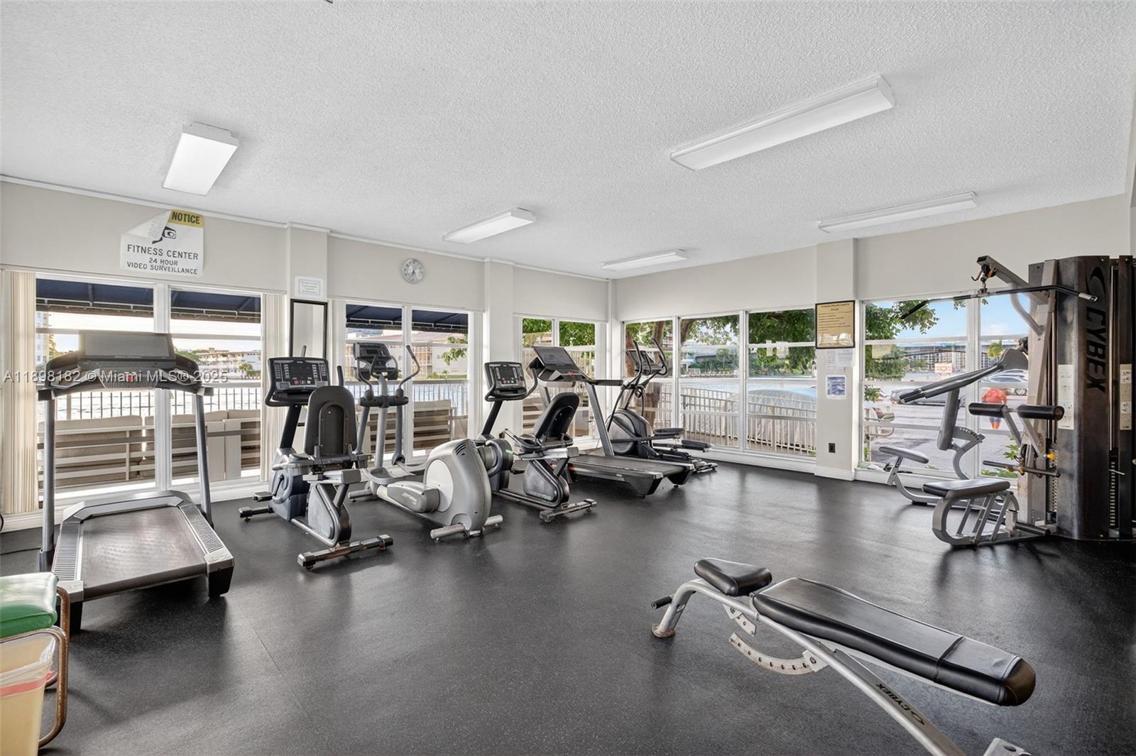 Photo of 1833 Ocean Dr  #1004, Hallandale Beach, Florida, 33009 - 