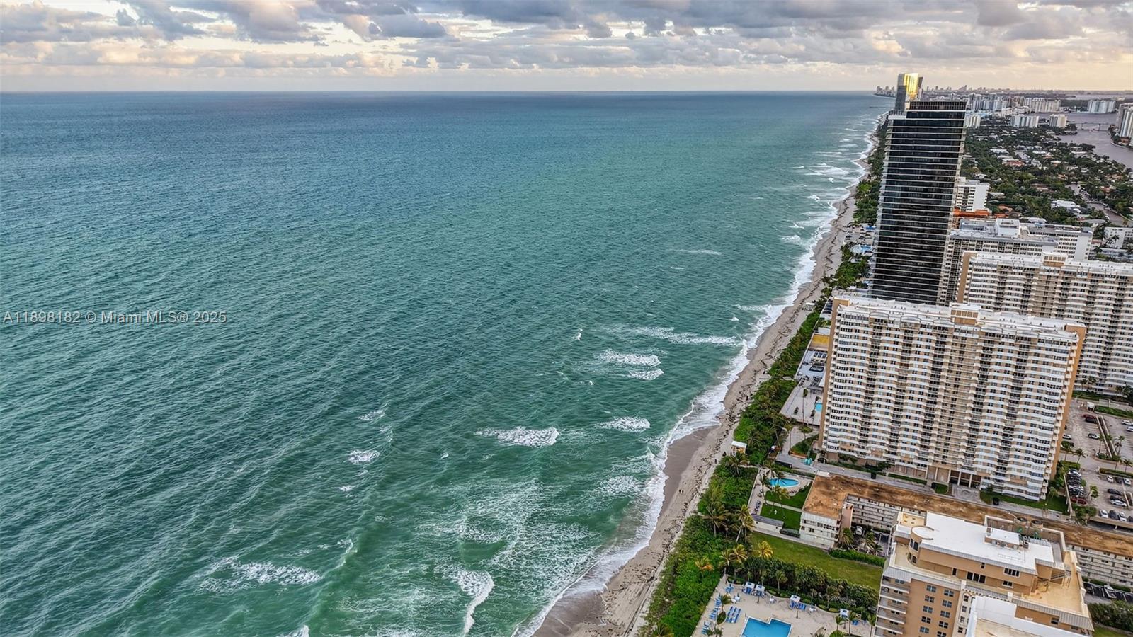 Photo of 1833 Ocean Dr  #1004, Hallandale Beach, Florida, 33009 - 