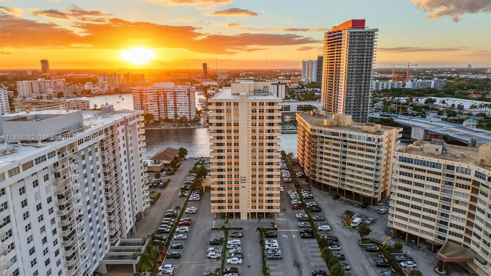 Photo of 1833 Ocean Dr  #1004, Hallandale Beach, Florida, 33009 - 