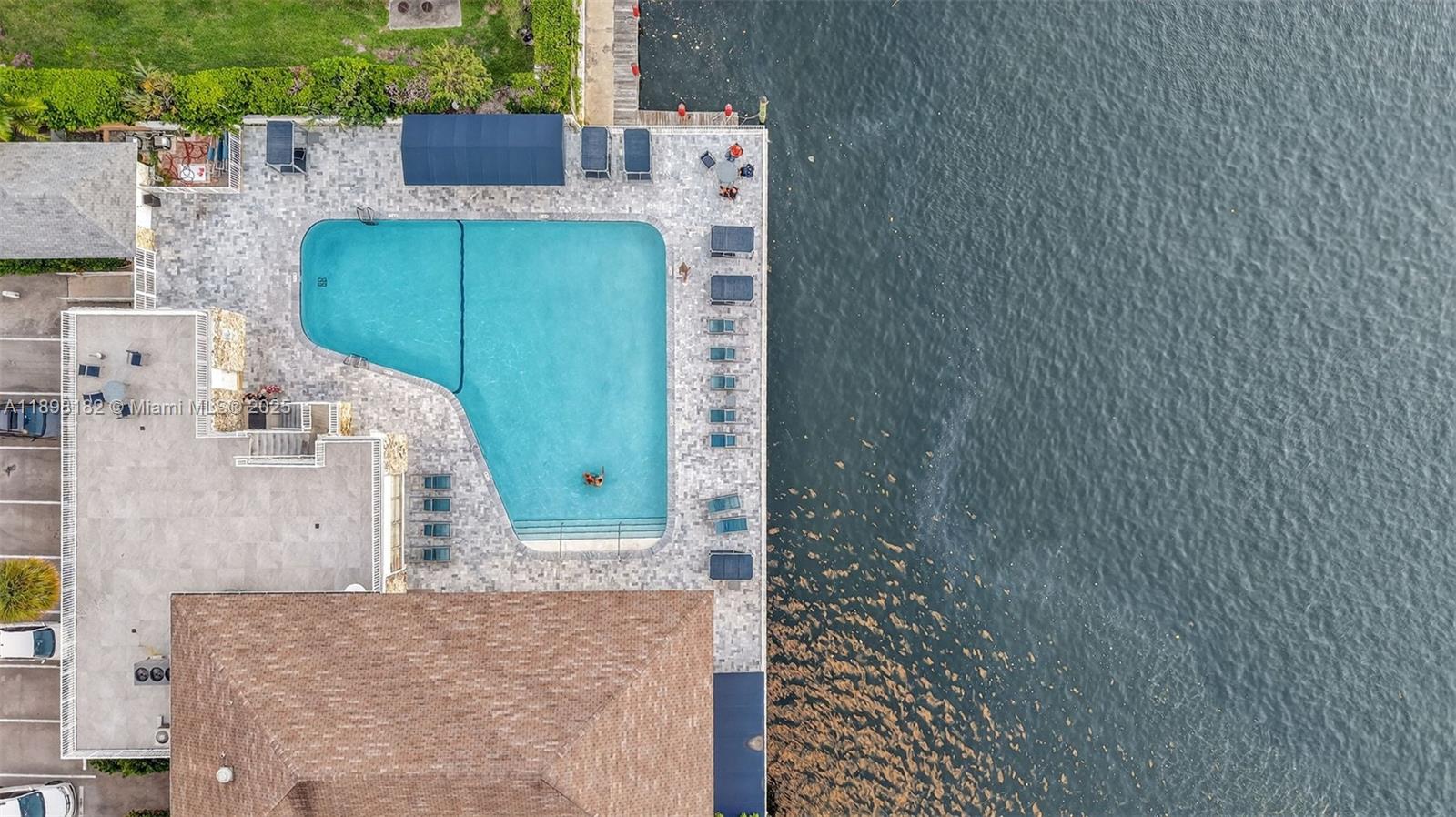 Photo of 1833 Ocean Dr  #1004, Hallandale Beach, Florida, 33009 - 