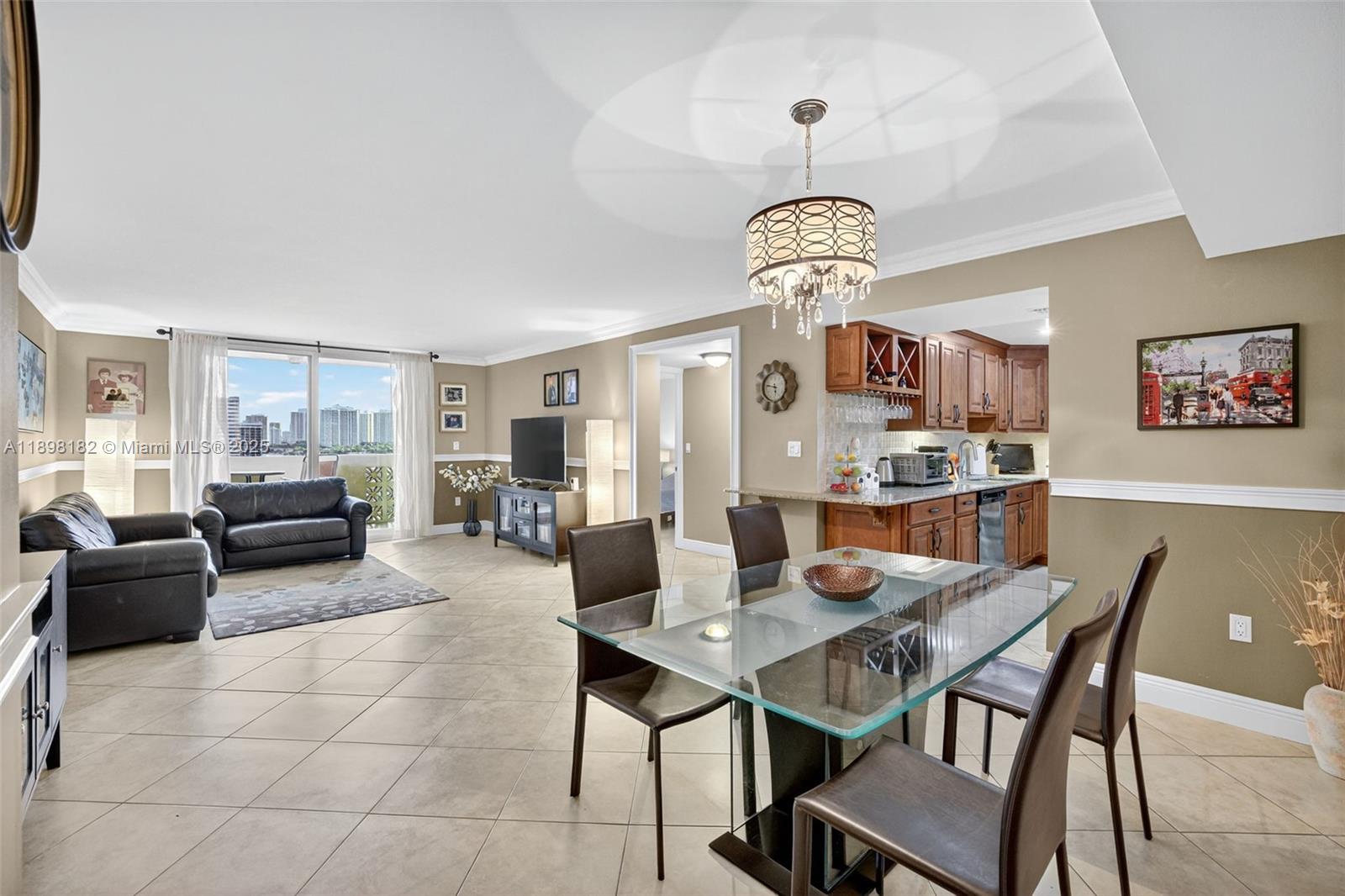 Photo of 1833 Ocean Dr  #1004, Hallandale Beach, Florida, 33009 - 