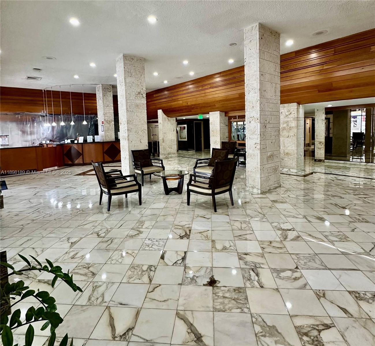 2020 2 / 2 1488 sq. ft. $ 2025-10-23 0 Photo