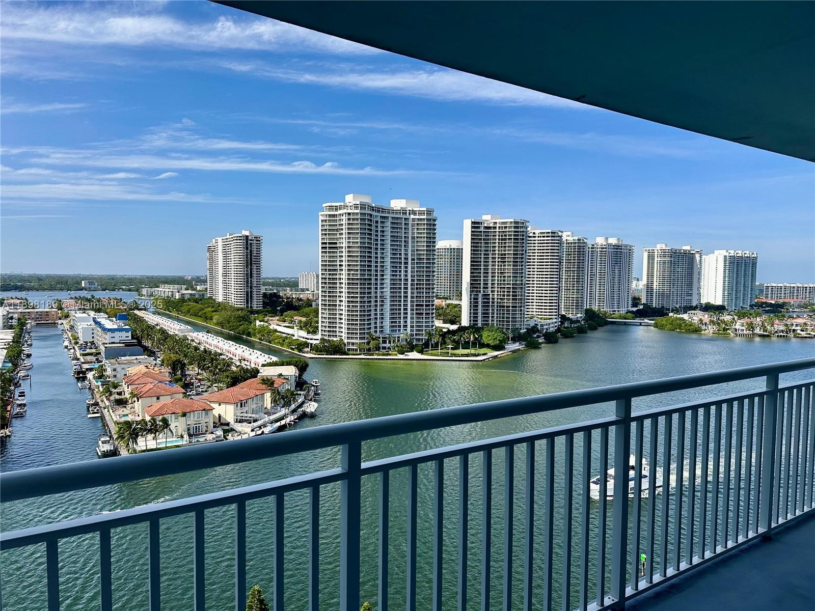 2020 2 / 2 1488 sq. ft. $ 2025-10-23 0 Photo