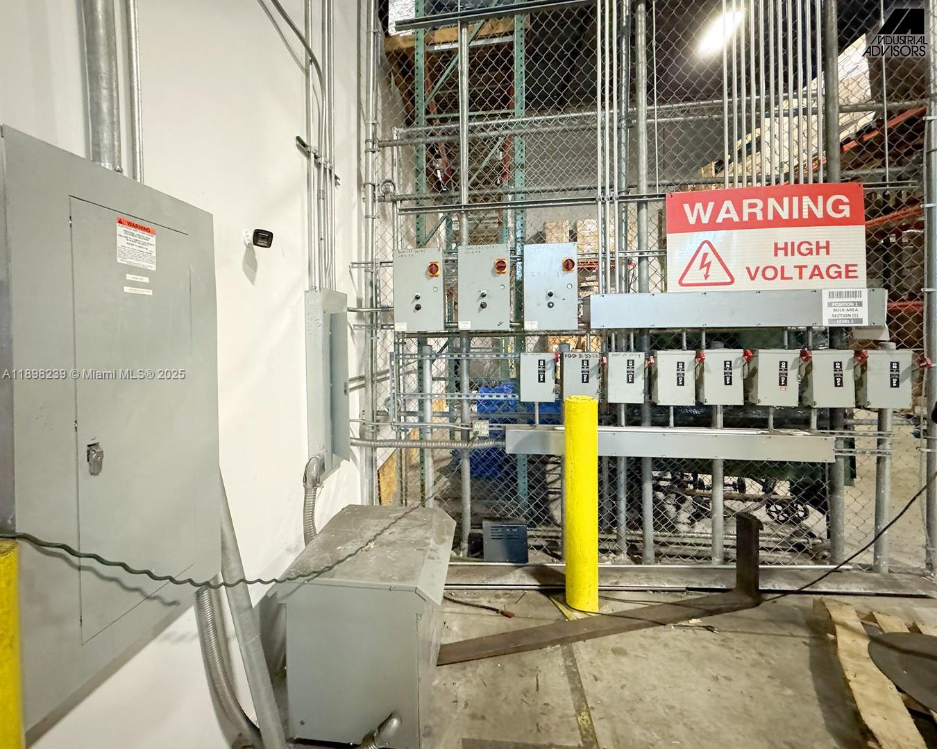   /   sq. ft. $ 2025-10-17 0 Photo