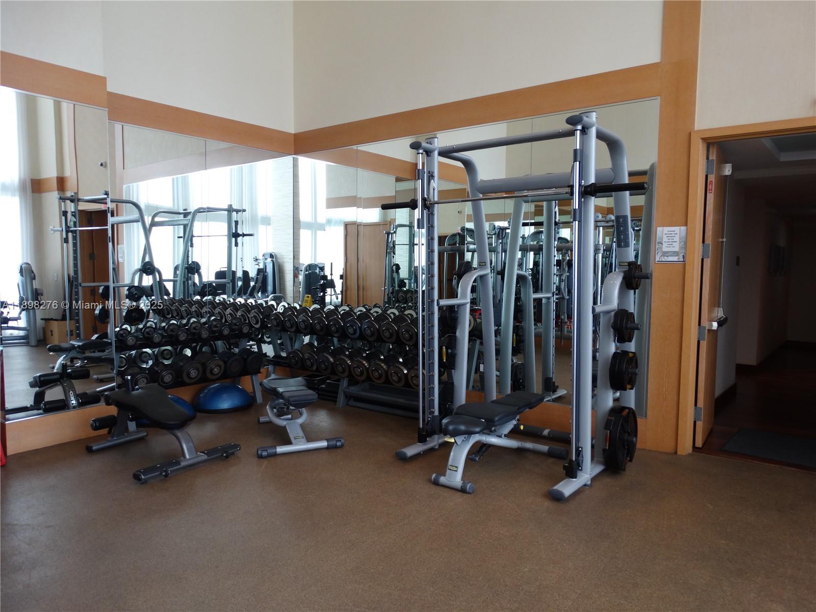 See details 3907 3 / 3 2106 sq. ft. $ 2025-10-17 0 Photo