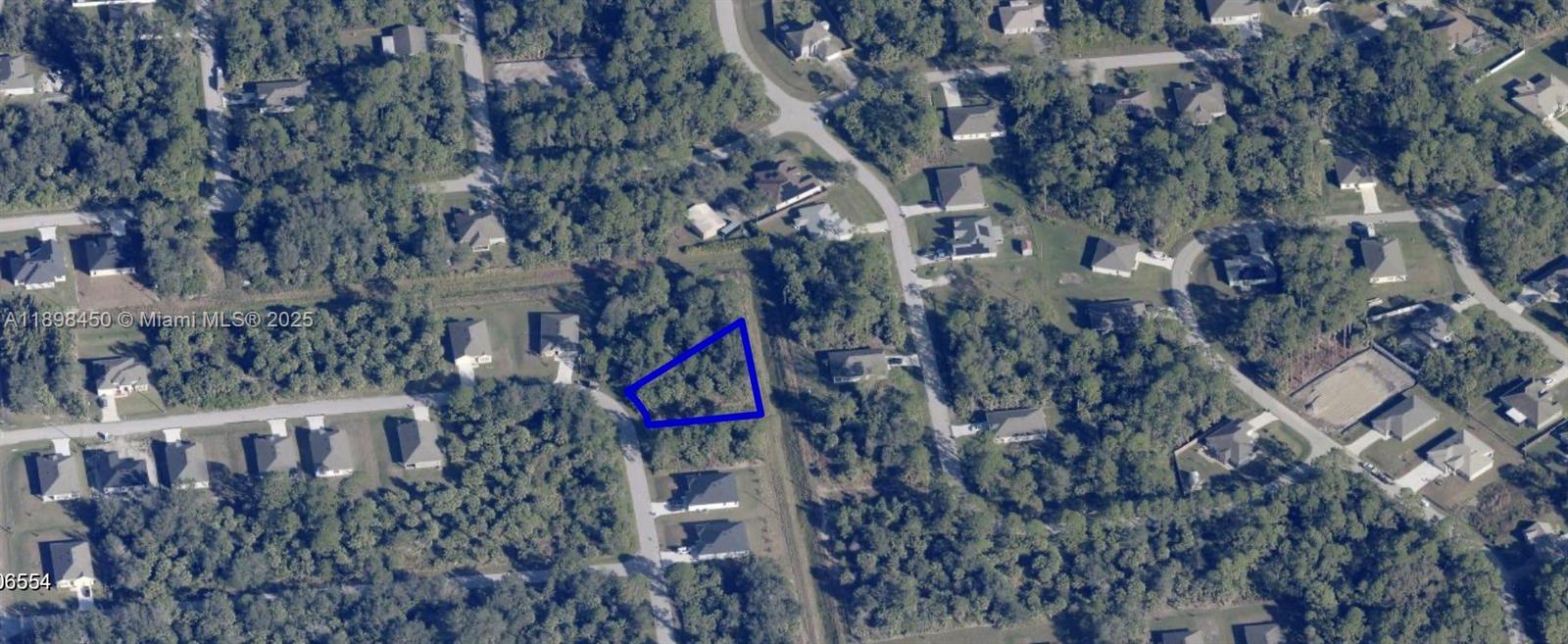 Подробнее   /   кв.футов $ 2025-10-26 0 Фото