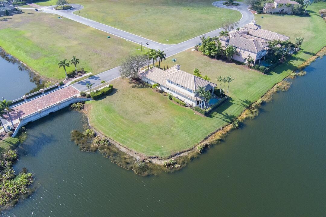   / 0  sq. ft. $ 2025-11-25 0 foto