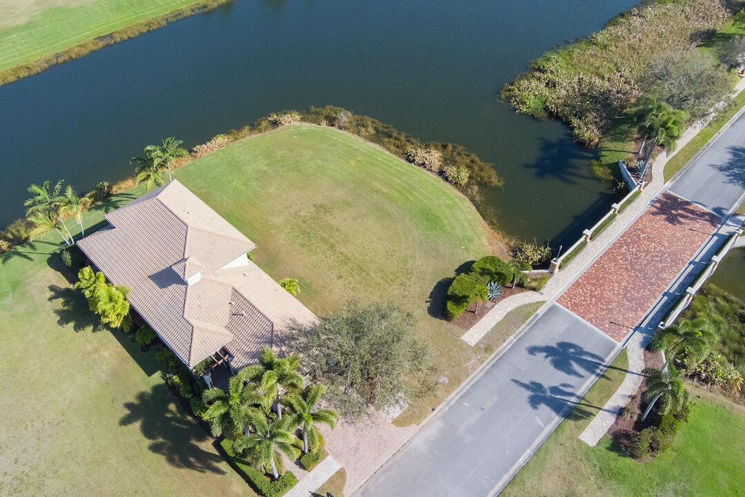   / 0  sq. ft. $ 2025-11-25 0 foto