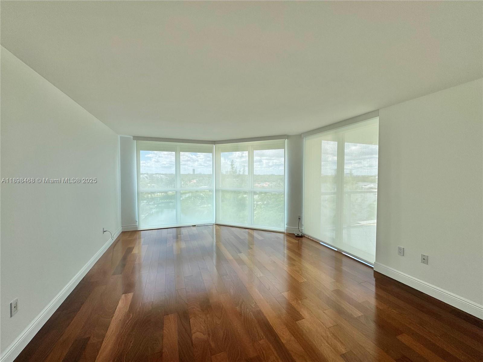 Photo of 16500 Collins Ave  #656, Sunny Isles Beach, Florida, 33160 - 
