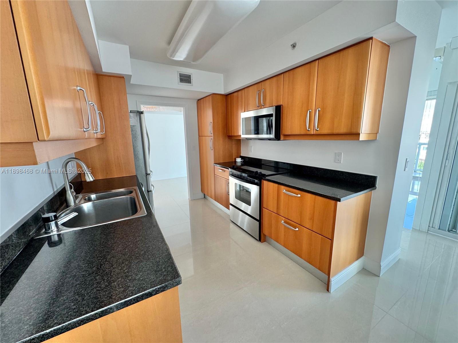 Photo of 16500 Collins Ave  #656, Sunny Isles Beach, Florida, 33160 - 