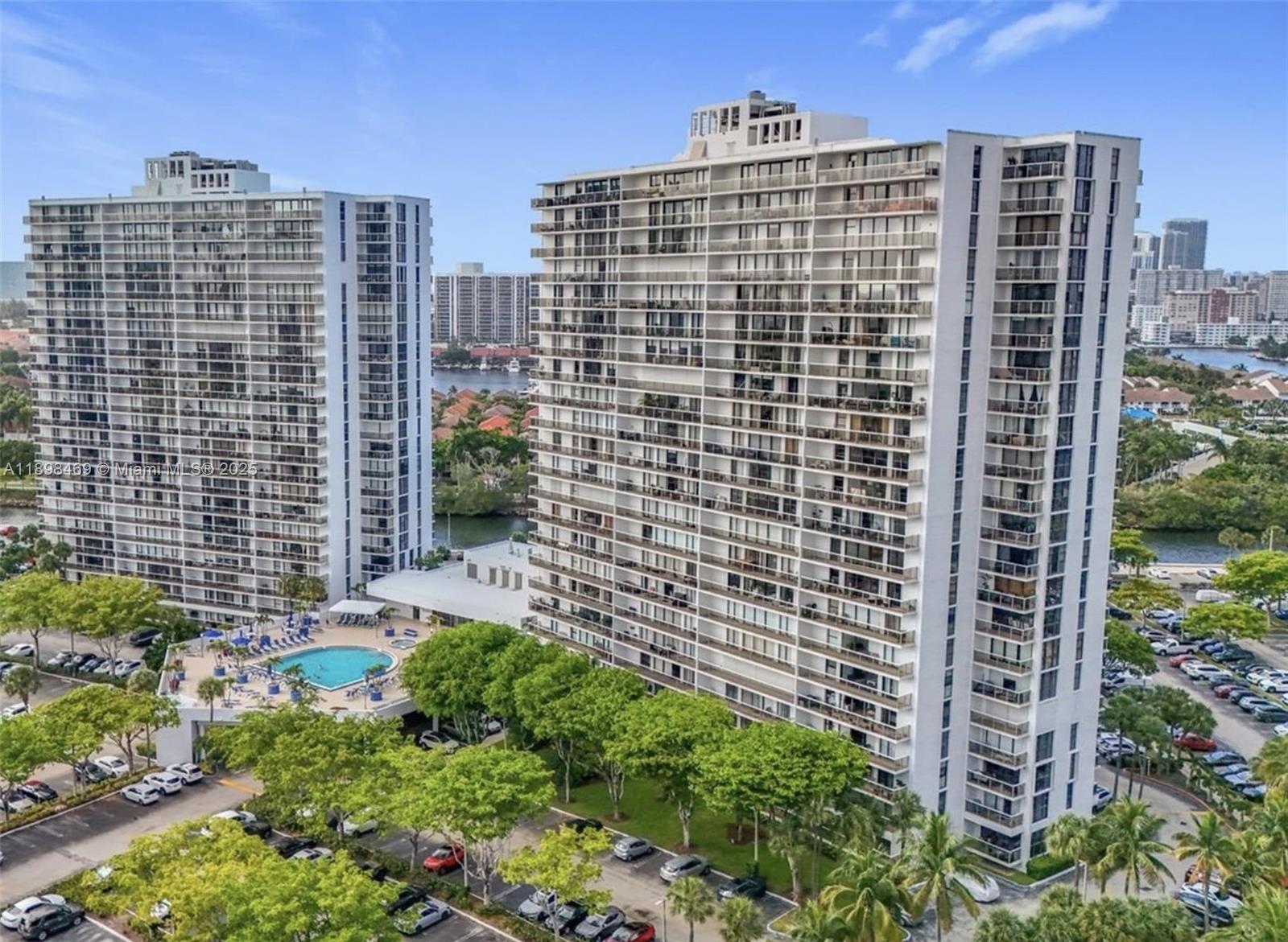 Photo of 3731 Country Club Dr  #129, Aventura, Florida, 33180 -