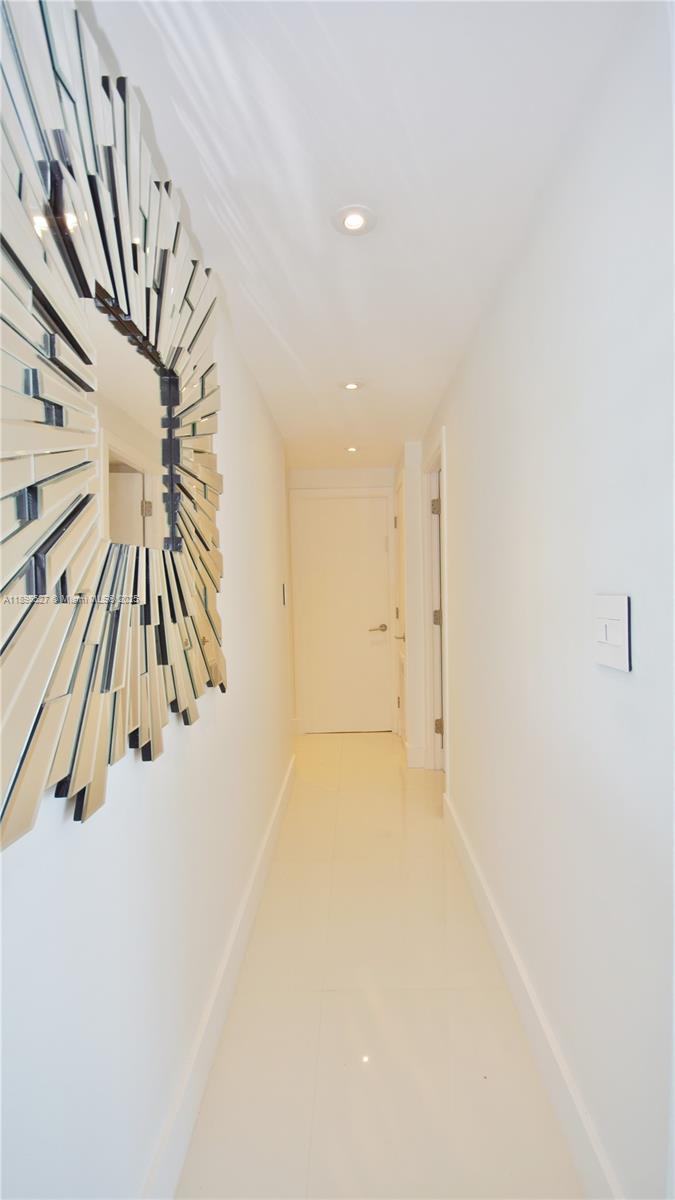 Ver detalles 308 2 / 2 1357 sq. ft. $ 2025-10-18 0 foto