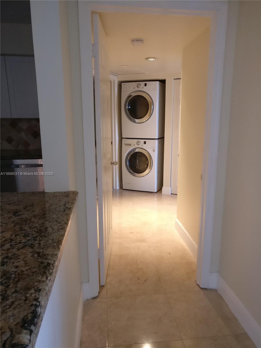 Photo of 3530 Mystic Pointe Dr  #408, Aventura, Florida, 33180 - 