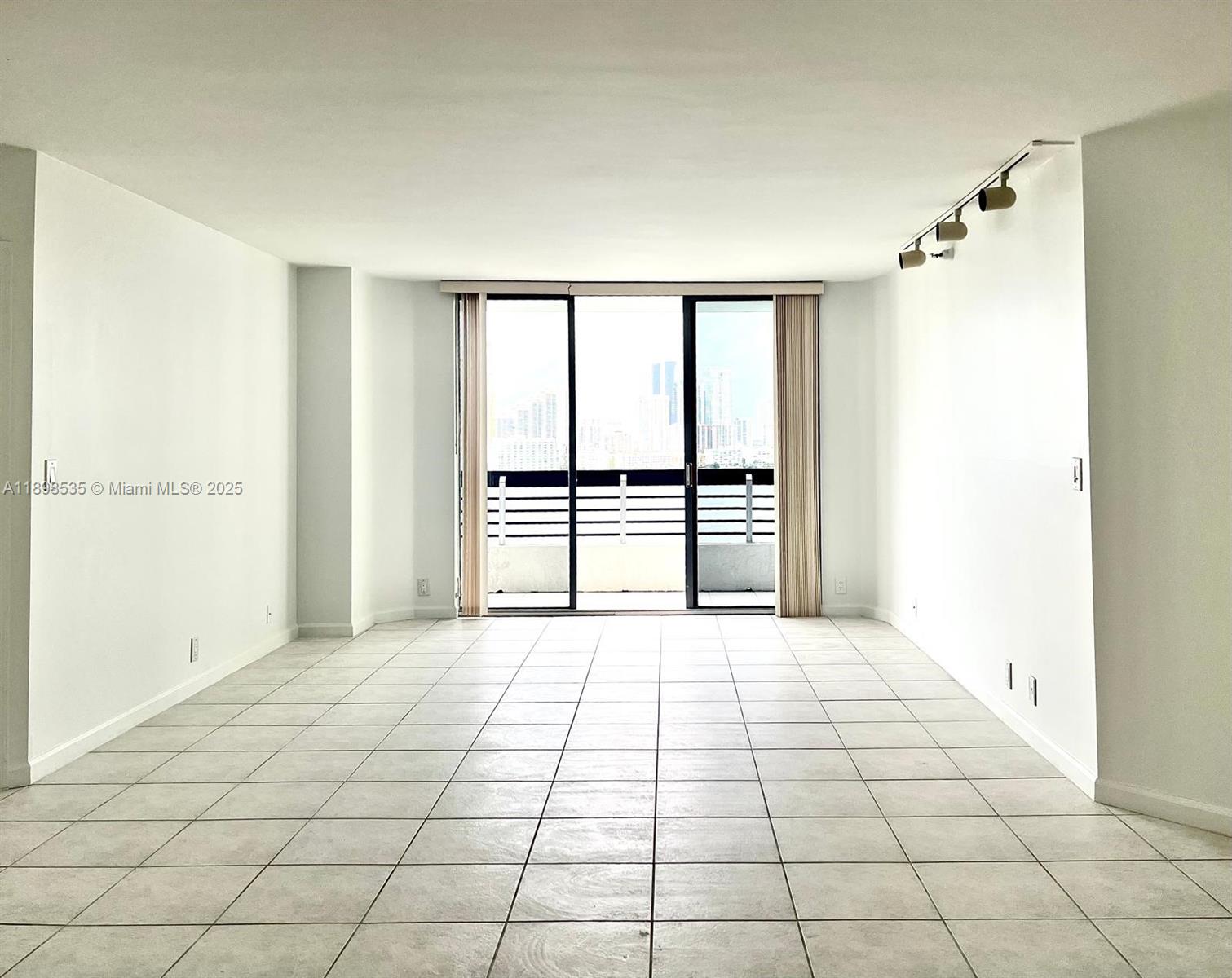 Photo of 3530 Mystic Pointe Dr #1711, Aventura, Florida, 33180 -