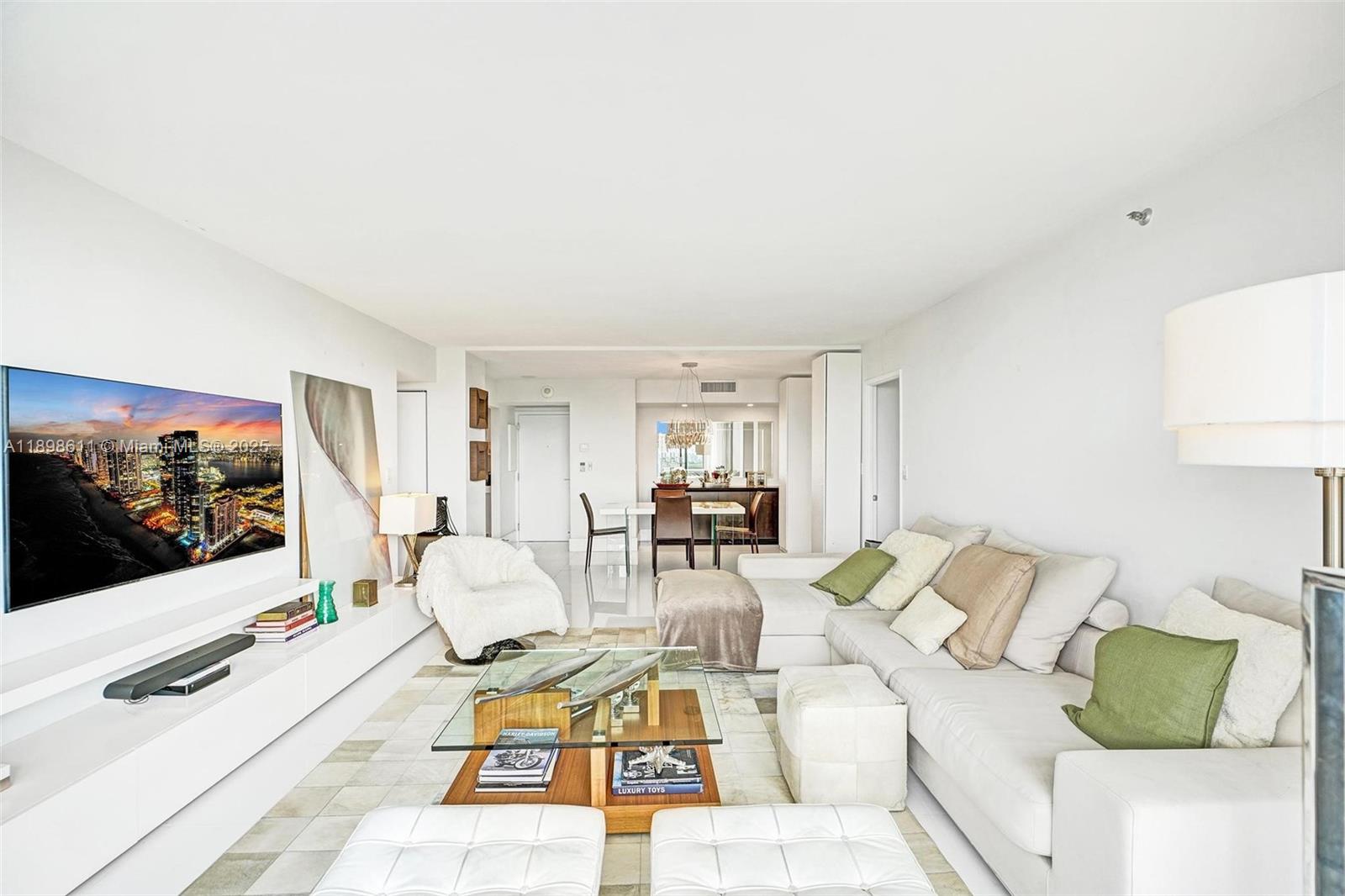 Photo of 20355 34th Ct #1525, Aventura, Florida, 33180 -