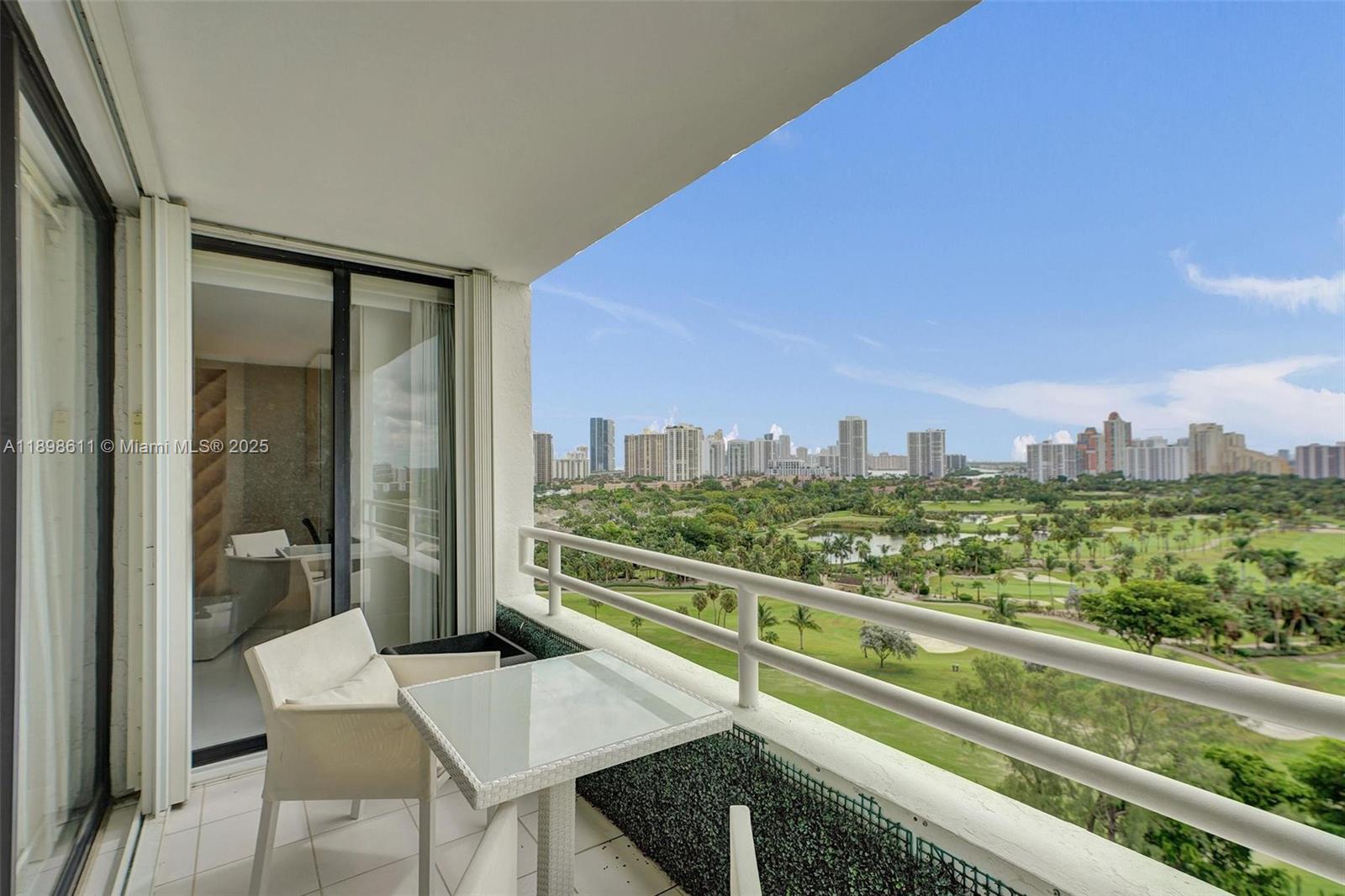 Photo of 20355 34th Ct #1525, Aventura, Florida, 33180 -