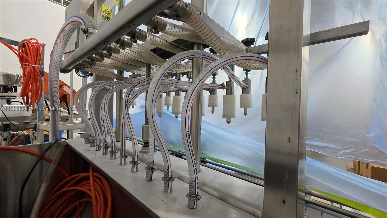 See details   /   sq. ft. $ 2025-10-18 0 Photo