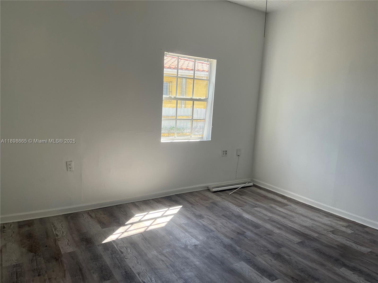 Ver detalles 7  /   sq. ft. $ 2025-10-19 0 foto