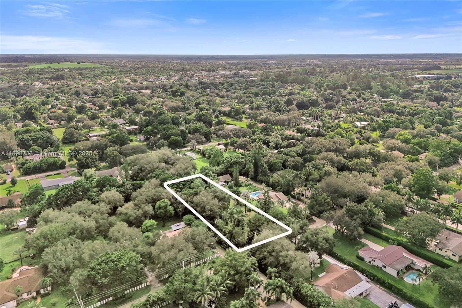 See details / sq. ft. $ 2025-10-19 0 Photo