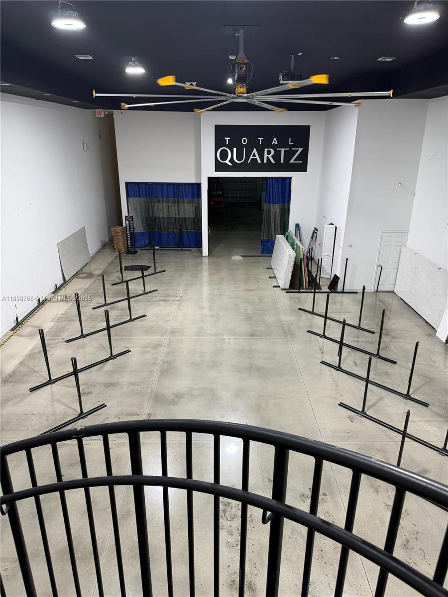 See details 6 / sq. ft. $ 2025-10-19 0 Photo