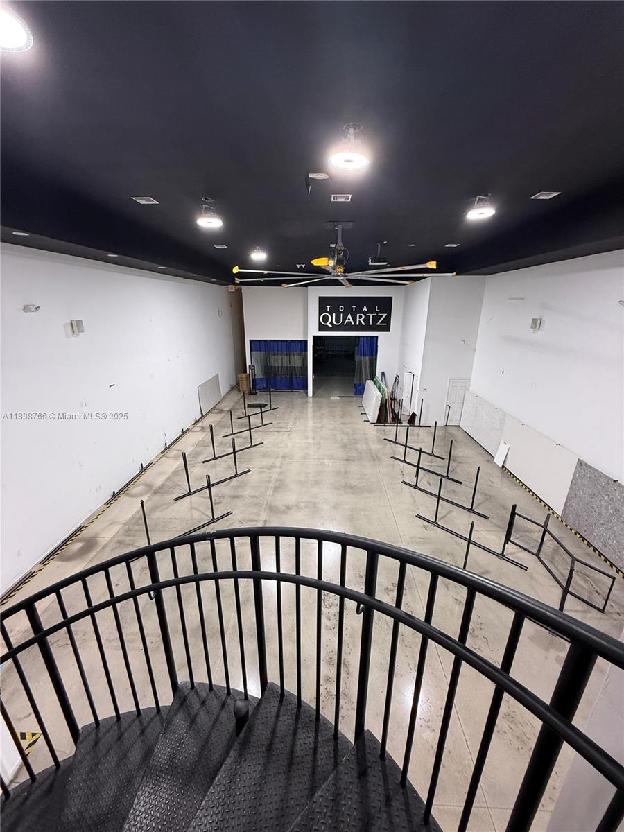 See details 6 / sq. ft. $ 2025-10-19 0 Photo