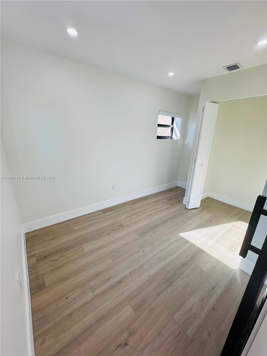 Ver detalles / 2970 sq. ft. $ 2025-10-19 0 foto