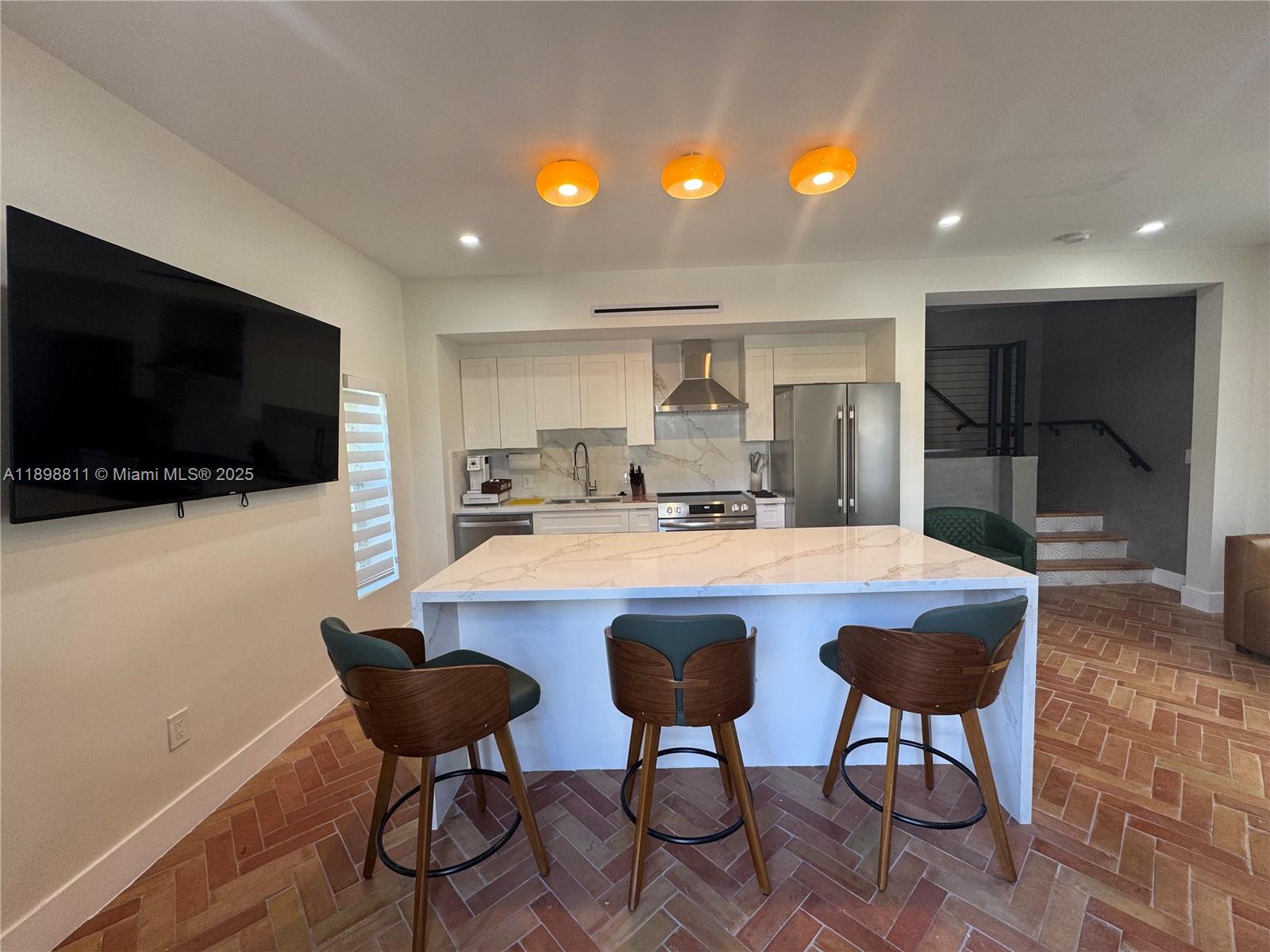 Ver detalles / 2970 sq. ft. $ 2025-10-19 0 foto