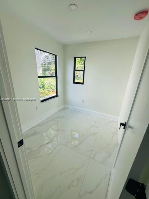 Ver detalles / 2970 sq. ft. $ 2025-10-19 0 foto