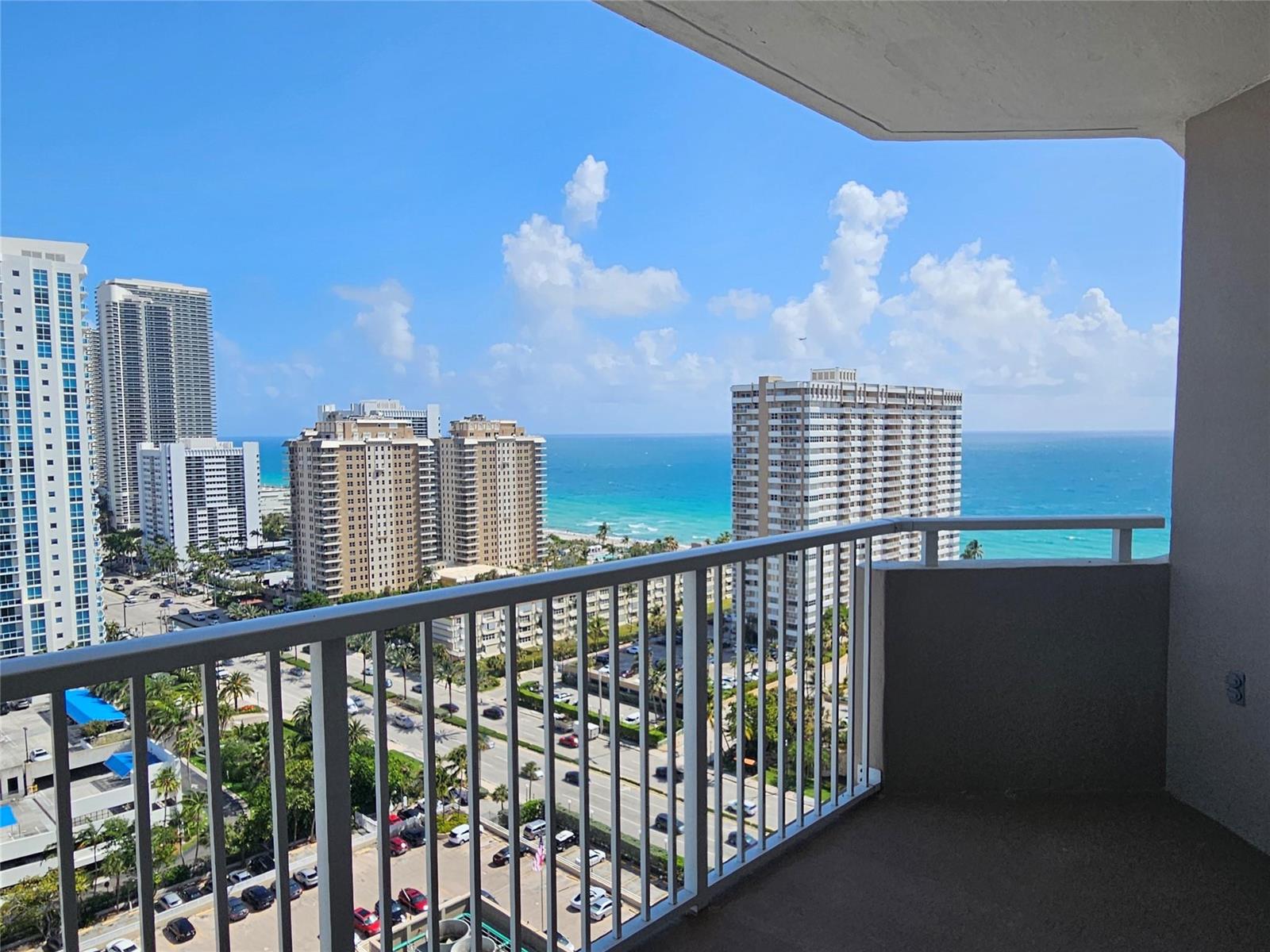 See details 20d 1 / 870 sq. ft. $ 2026-06-15 0 Photo