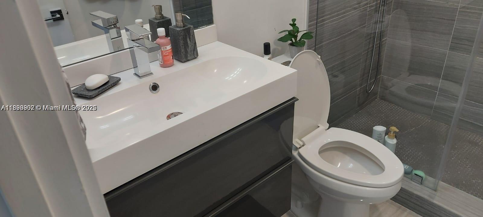 Photo of 400 Kings Point Dr  #1111, Sunny Isles Beach, Florida, 33160 -