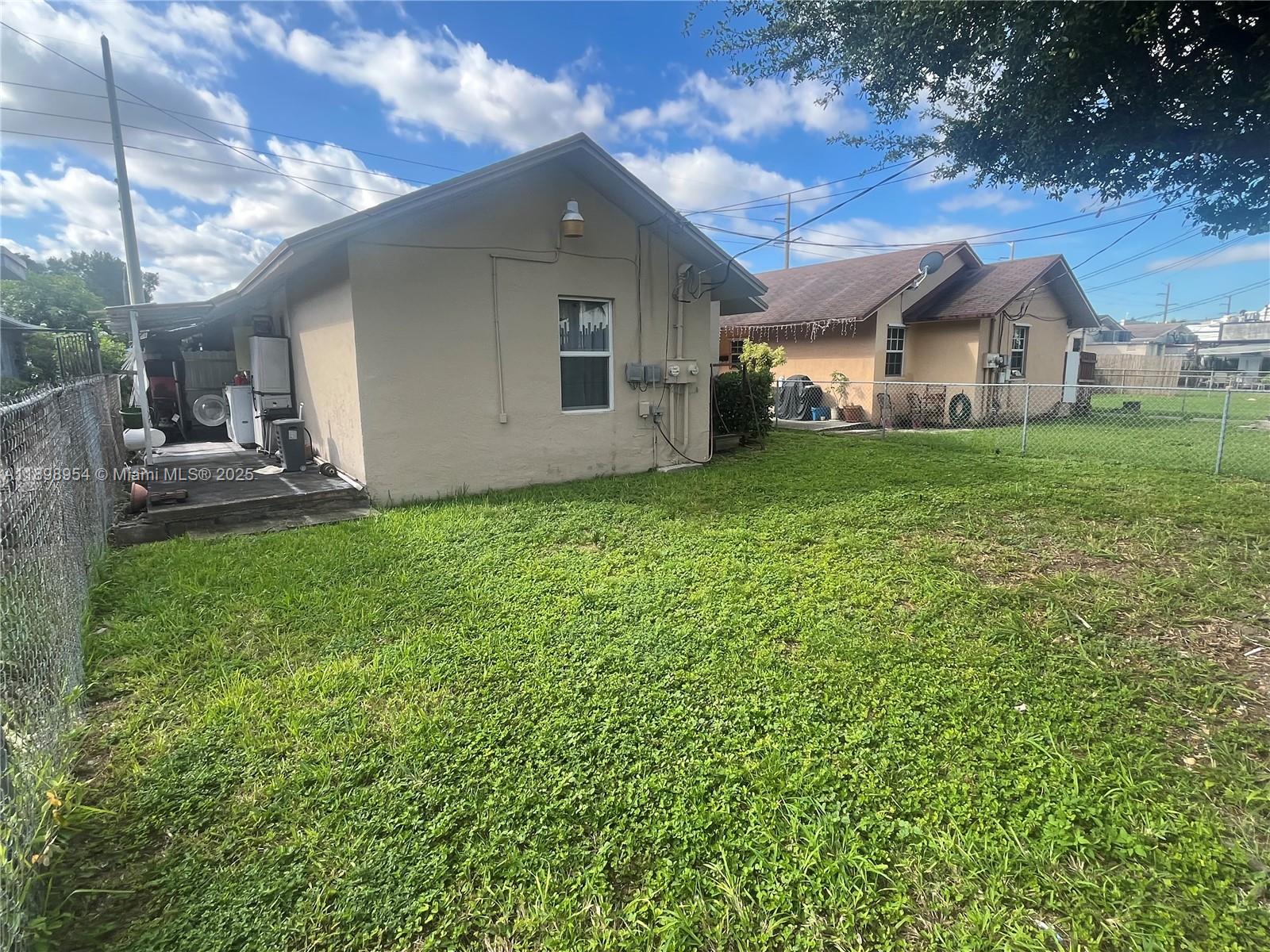 Ver detalles / 1659 sq. ft. $ 2025-10-20 0 foto