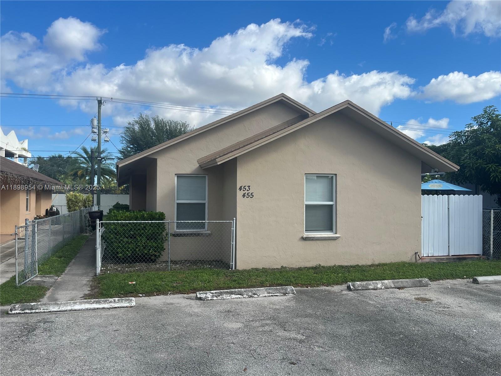 Ver detalles / 1659 sq. ft. $ 2025-10-20 0 foto