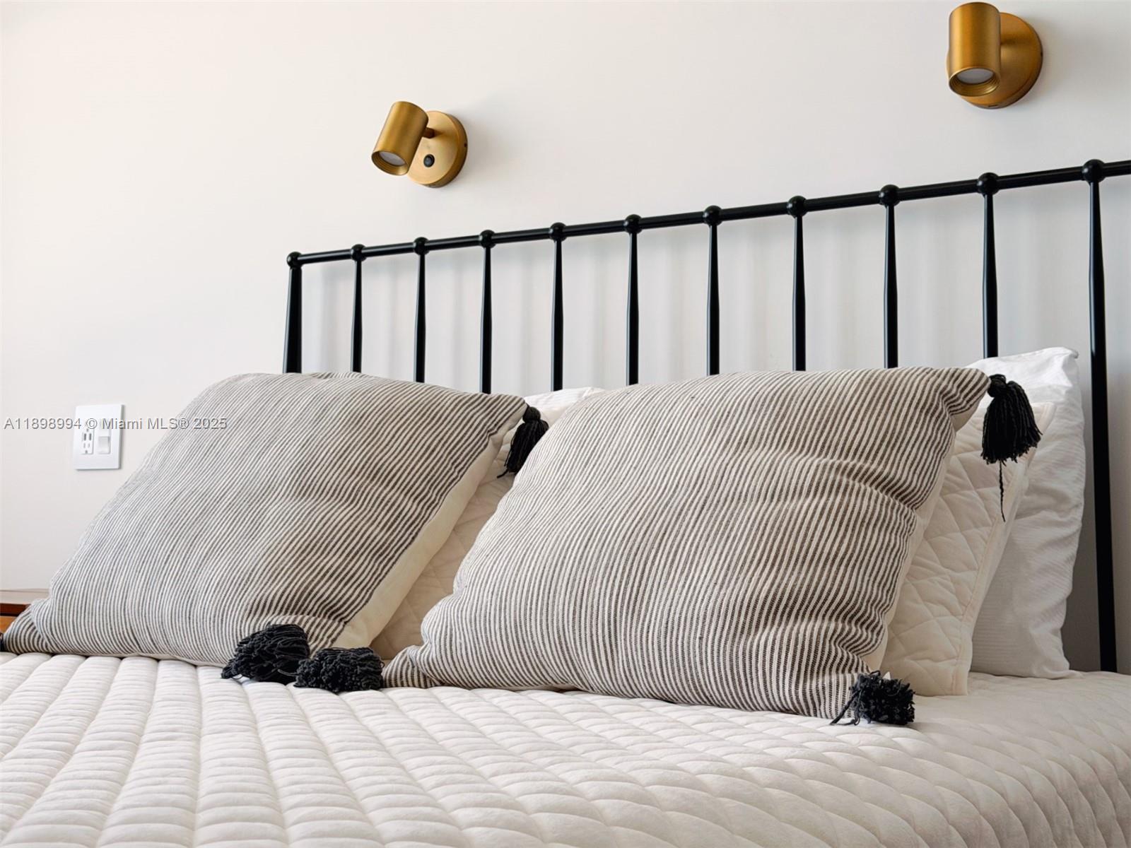 Photo of 2101 Ocean Dr  #1402, Hollywood, Florida, 33019 -