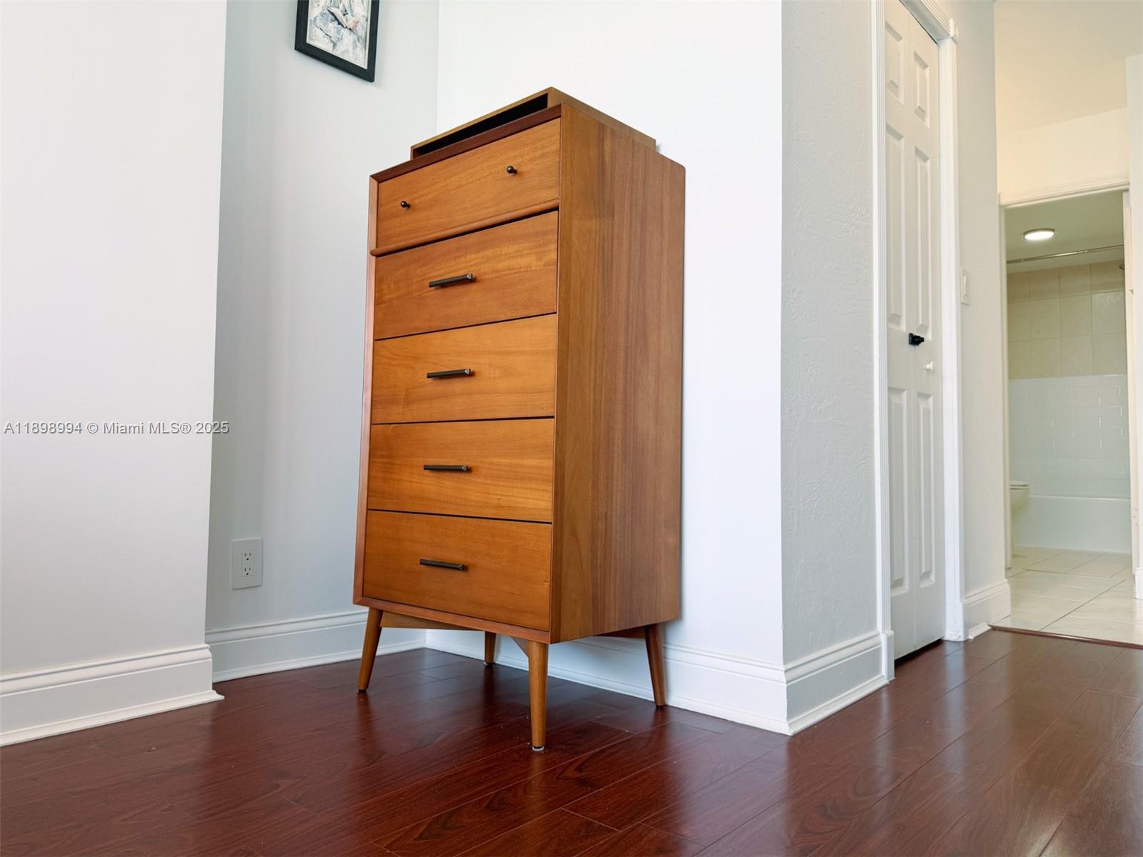 Photo of 2101 Ocean Dr  #1402, Hollywood, Florida, 33019 -