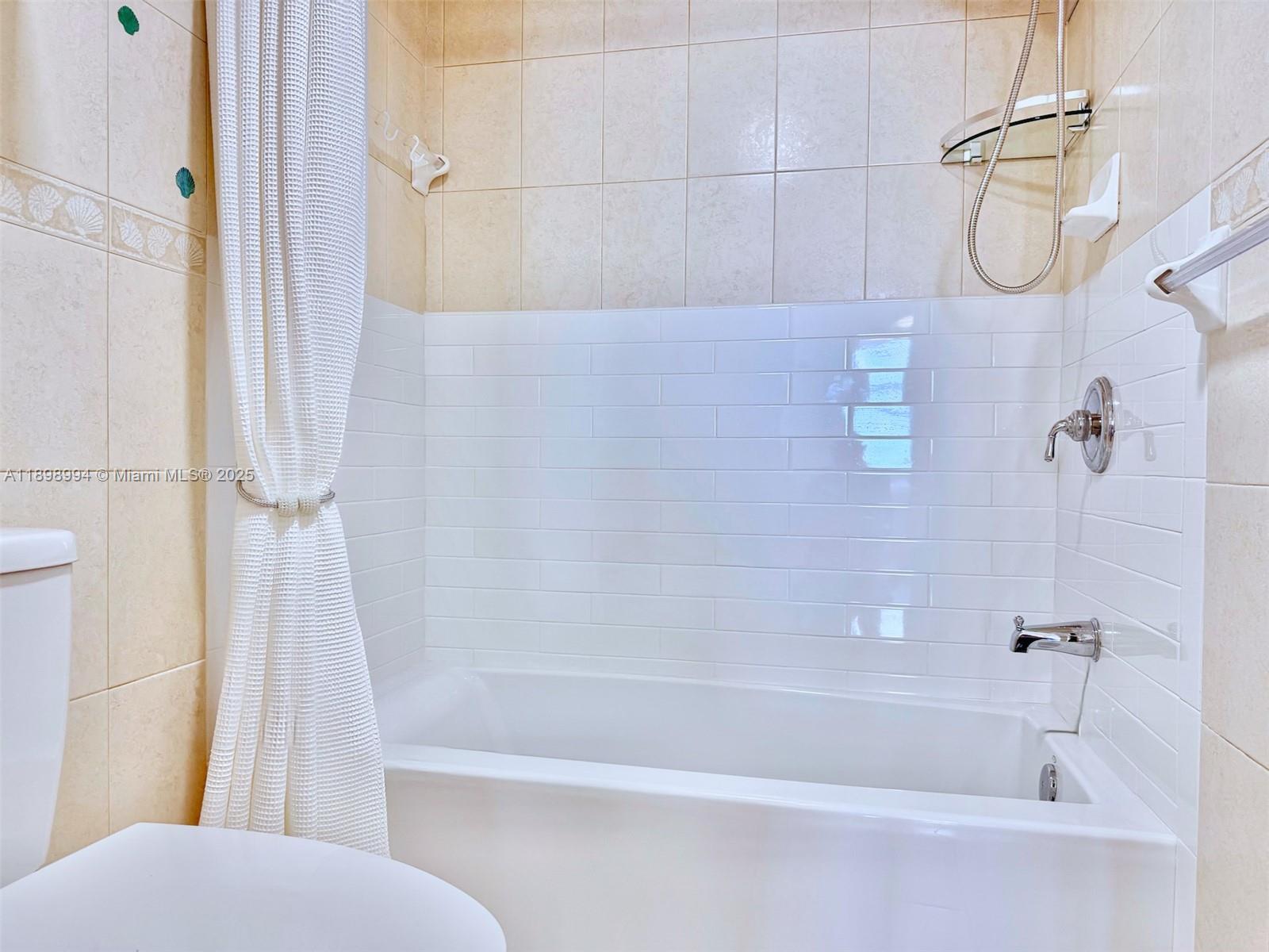 Photo of 2101 Ocean Dr  #1402, Hollywood, Florida, 33019 -