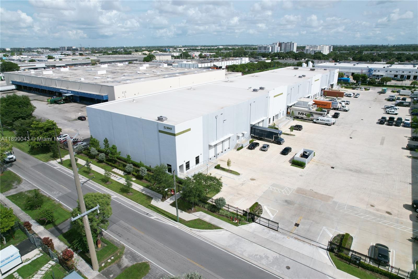 See details 1  /   sq. ft. $ 2025-10-20 0 Photo