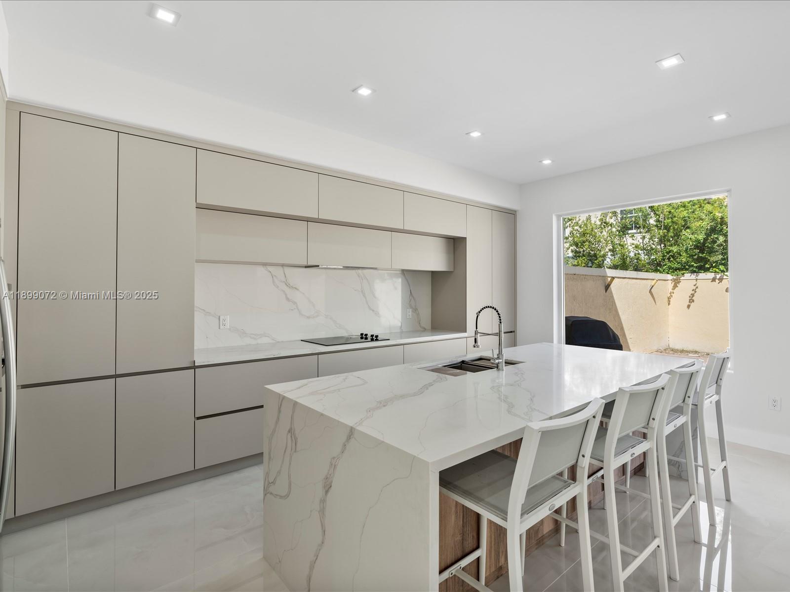 Photo of 21227 31st Pl  (21227), Aventura, Florida, 33180 -