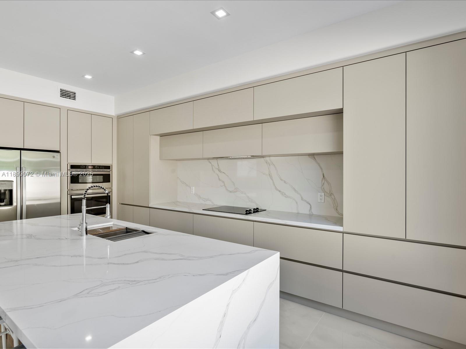 Photo of 21227 31st Pl  (21227), Aventura, Florida, 33180 -