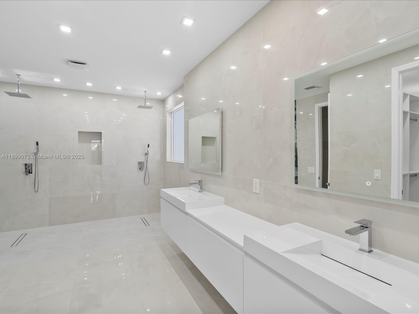 Photo of 21227 31st Pl  (21227), Aventura, Florida, 33180 -