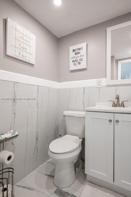Photo of 19370 Collins Ave  #608, Sunny Isles Beach, Florida, 33160 - Powder room